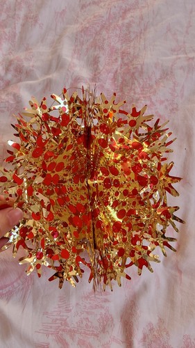 Vintage red gold spot - red,
