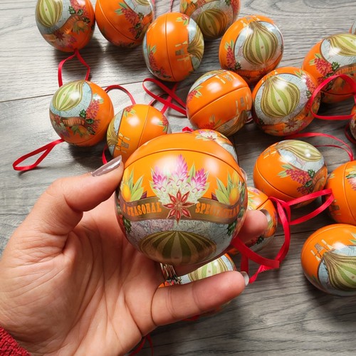 Vintage christmas baubles set - vintage,