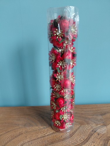 Vintage red poinsettia - red,