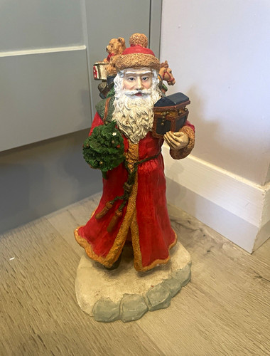 Vintage traditional santa - vintage,