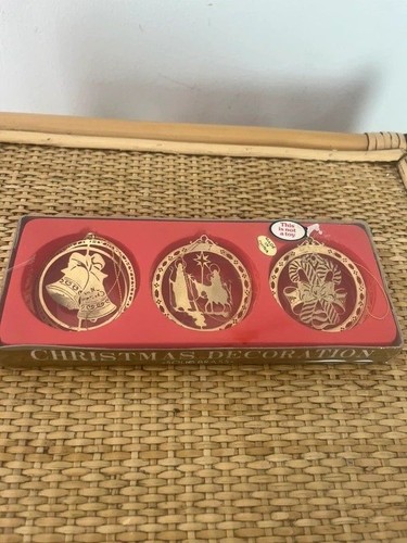 Vintage boxed thing - , brass